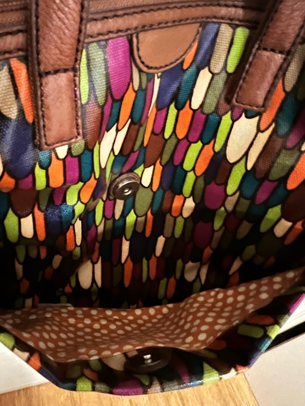 Fossil Calypso Key-Per multi-color feather print coated canvas bag Excellent - Picture 11 of 14